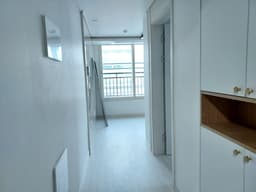 New, 1BR separate bedroom, ARC okay, near Sinchon subway station.