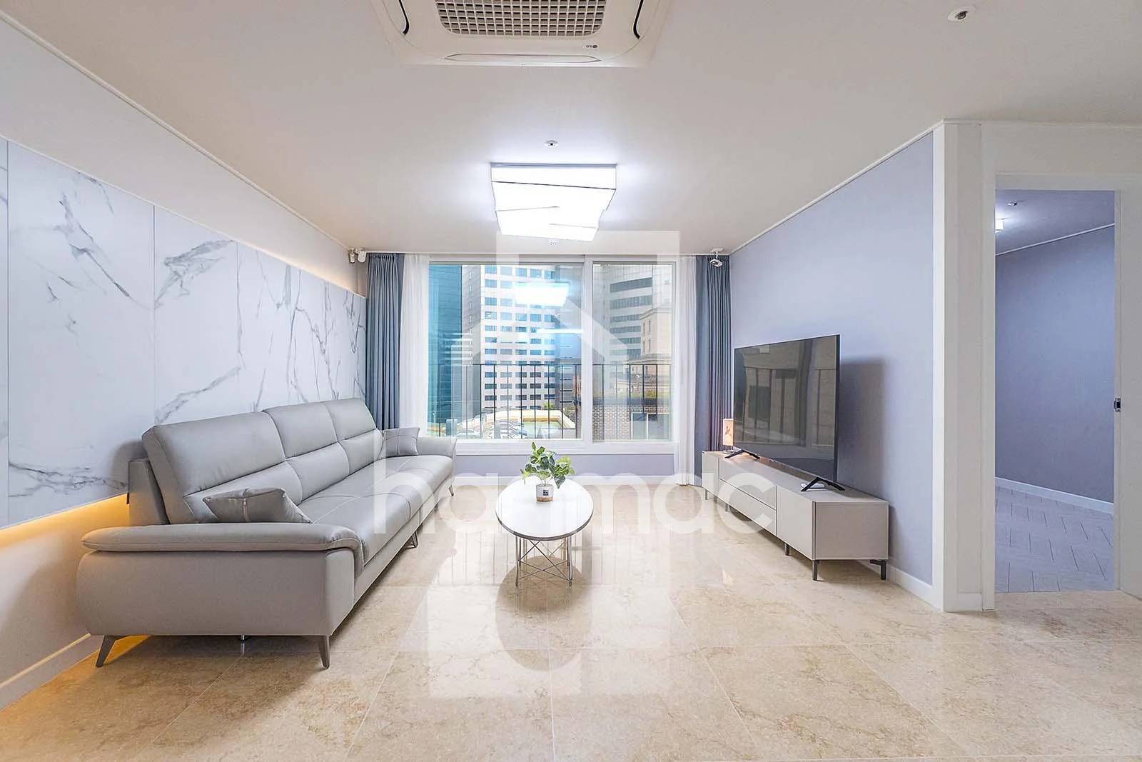 Small deposit and all furnished house in Seoul - photo 1