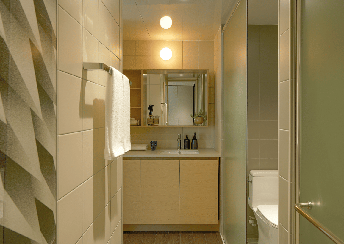 Fully furnished. Free room cleaning. Vacant. - photo 2