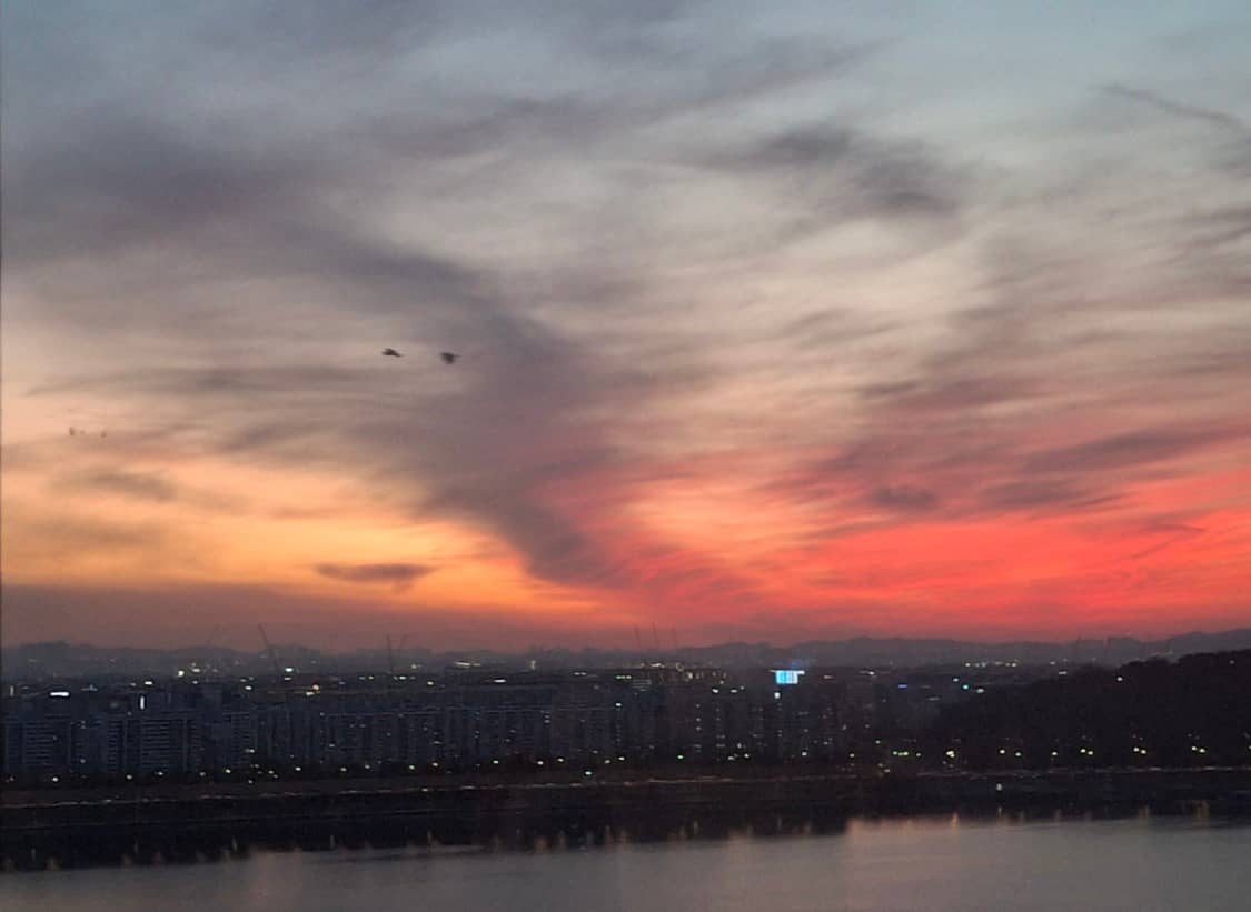 Very Near to Namgoyang IC, Han-river View, Brand New, 21F - photo 2