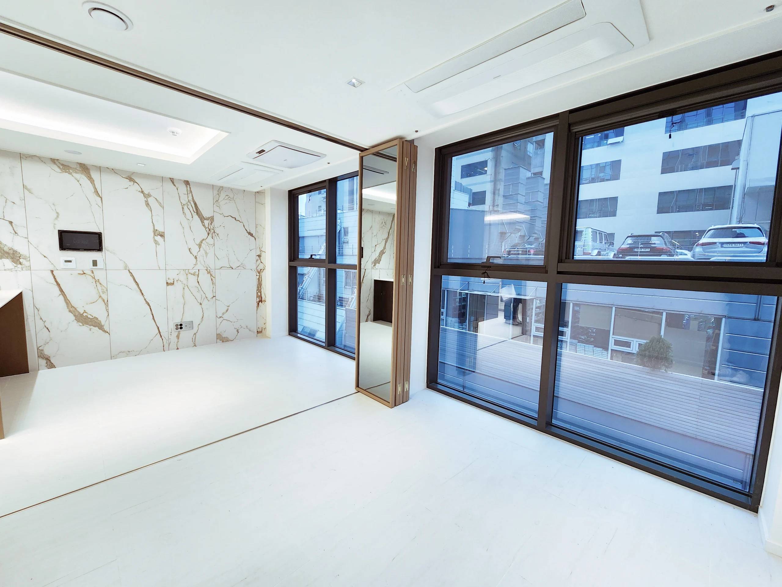 Newly Built, Within 5 Minutes Walk from Nambu Terminal Station. 2BR, 1BA. - photo 1