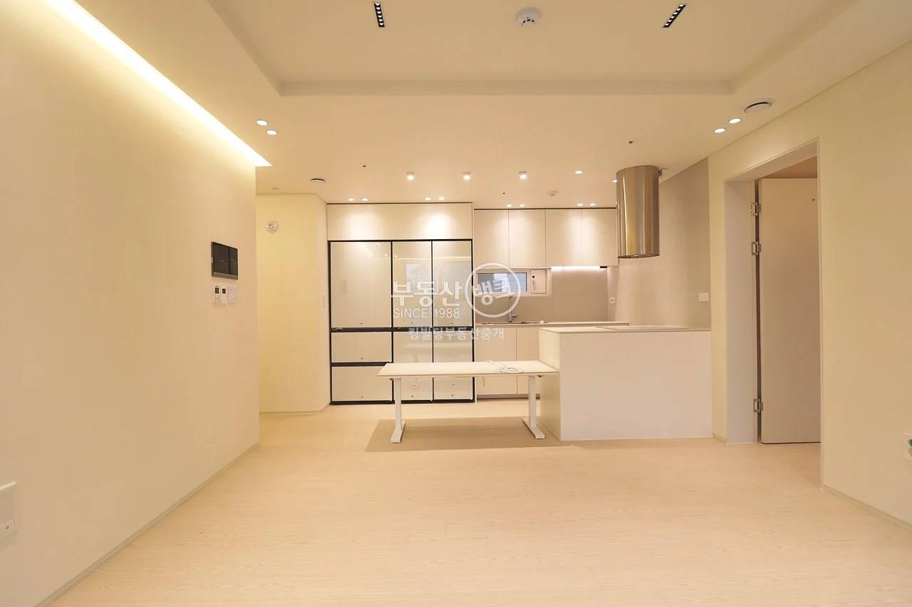 3BR, 2BA, New Construction, Move-in September 3, Business Contract, NO ARC - photo 2