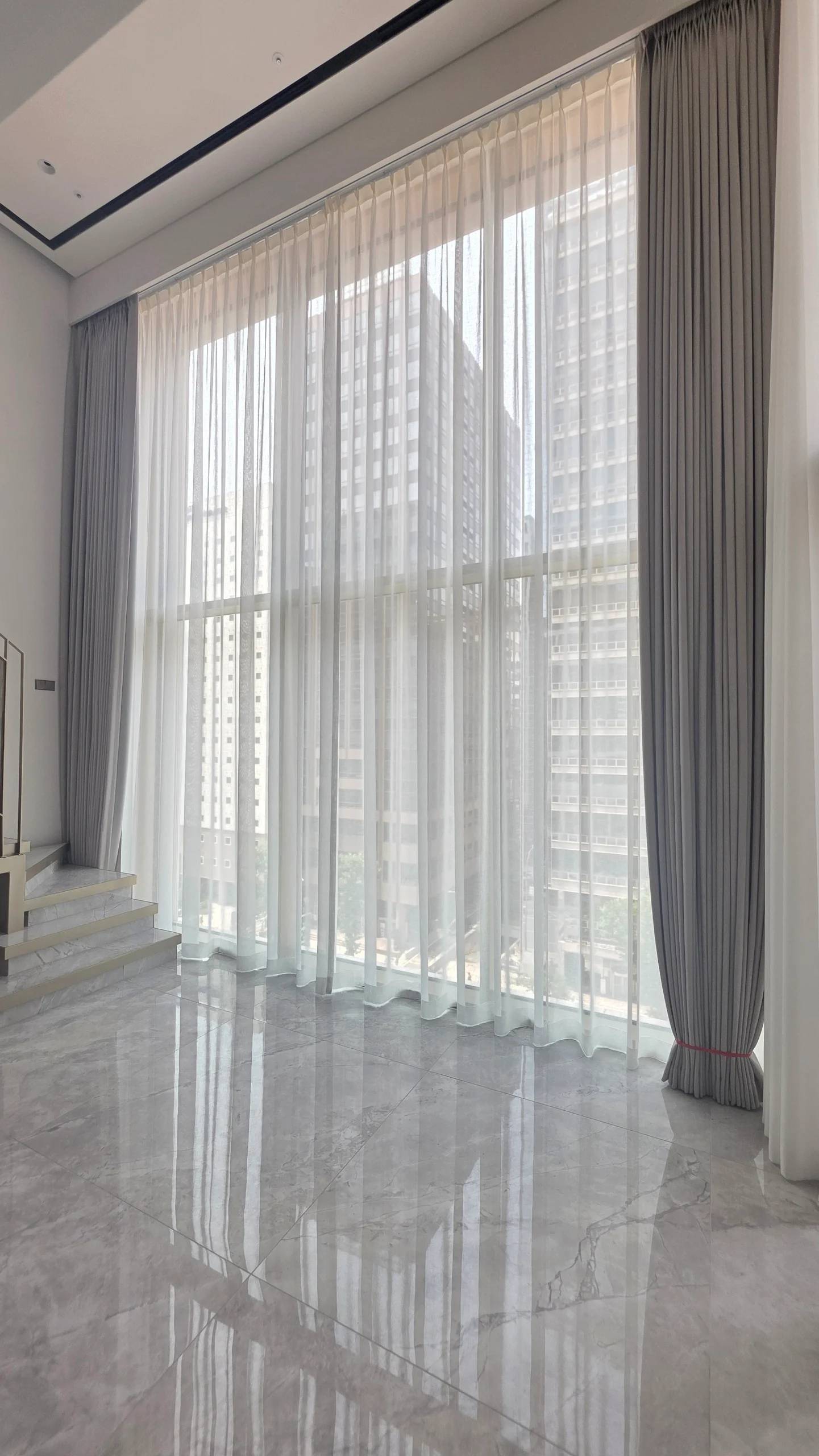 Brand New, high-end, duplex (2-floor structure), Business Contract, Gangnam. - photo 2