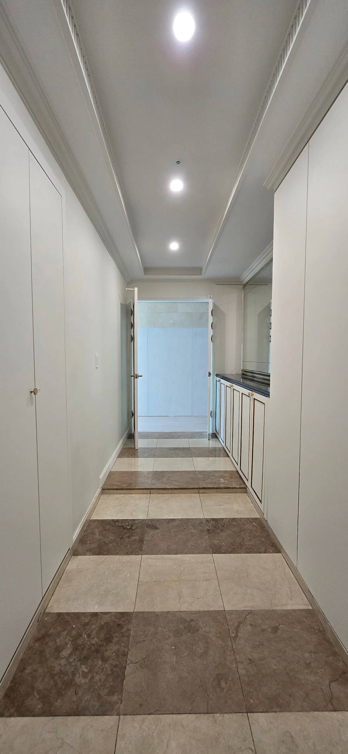 All Renovated Apartment with Breath-taking View - photo 1