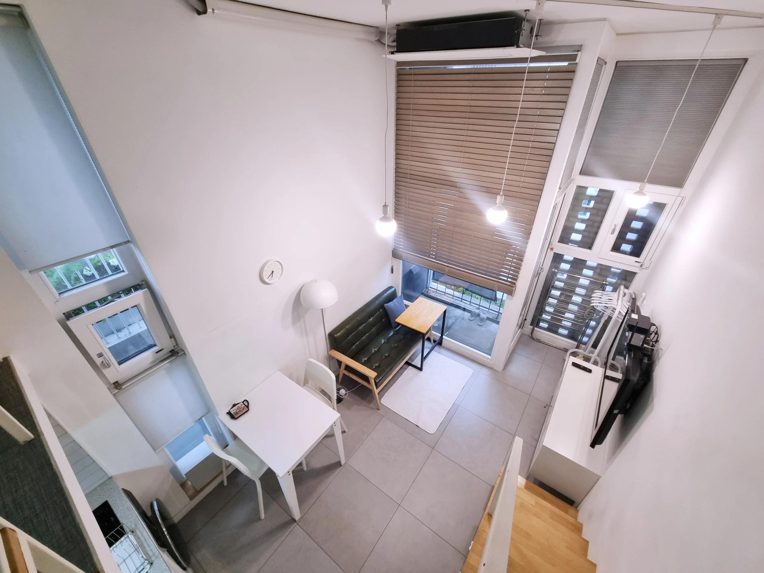 Small deposit and all furnished house in Seoul photo 1