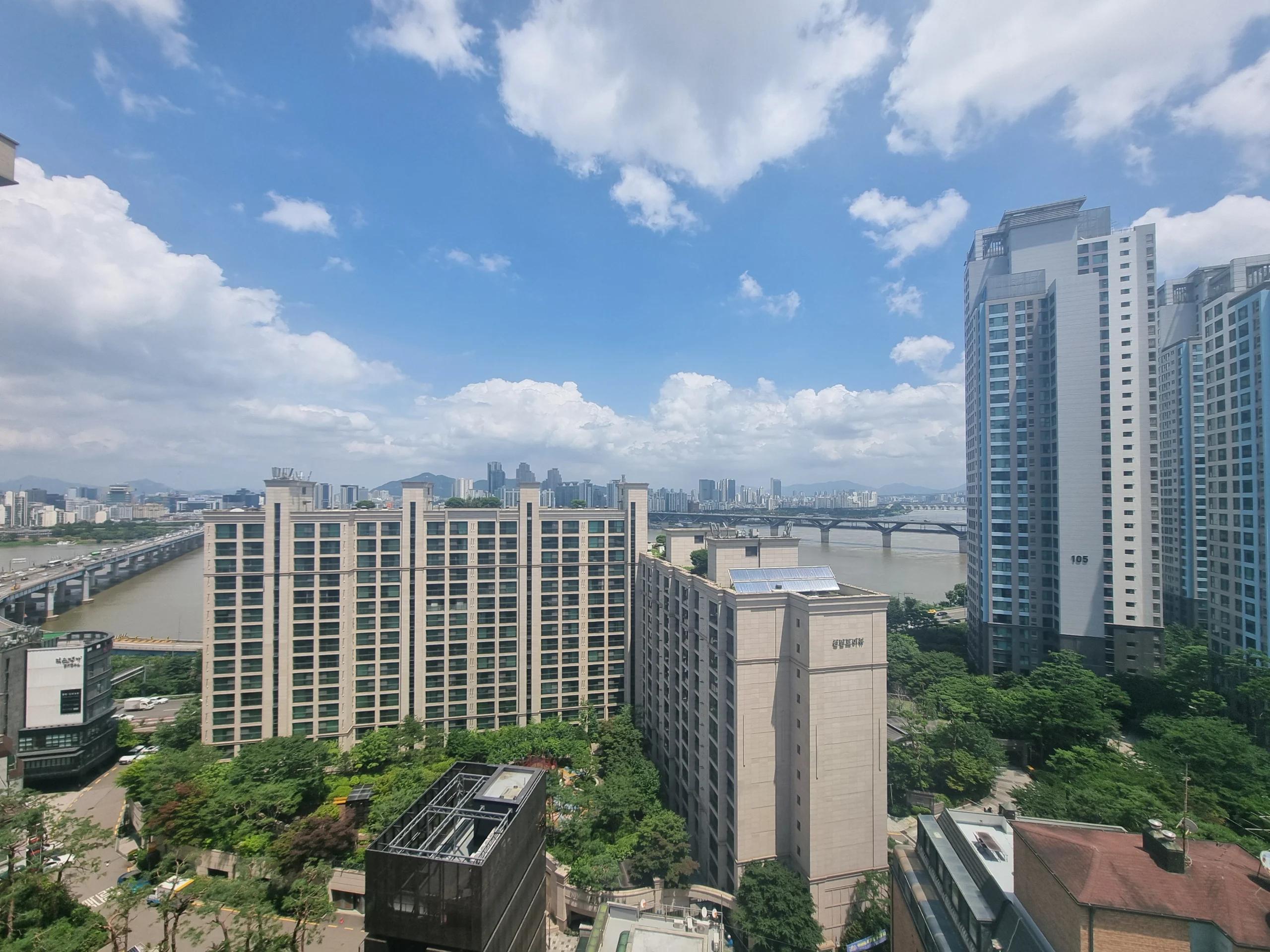Small deposit and all furnished house in Seoul photo 1