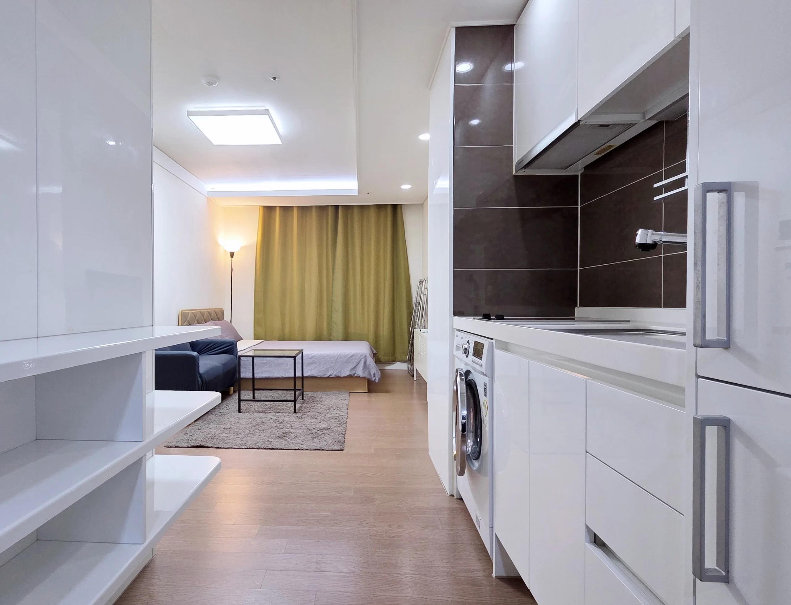 Small deposit and all furnished house in Seoul photo 1