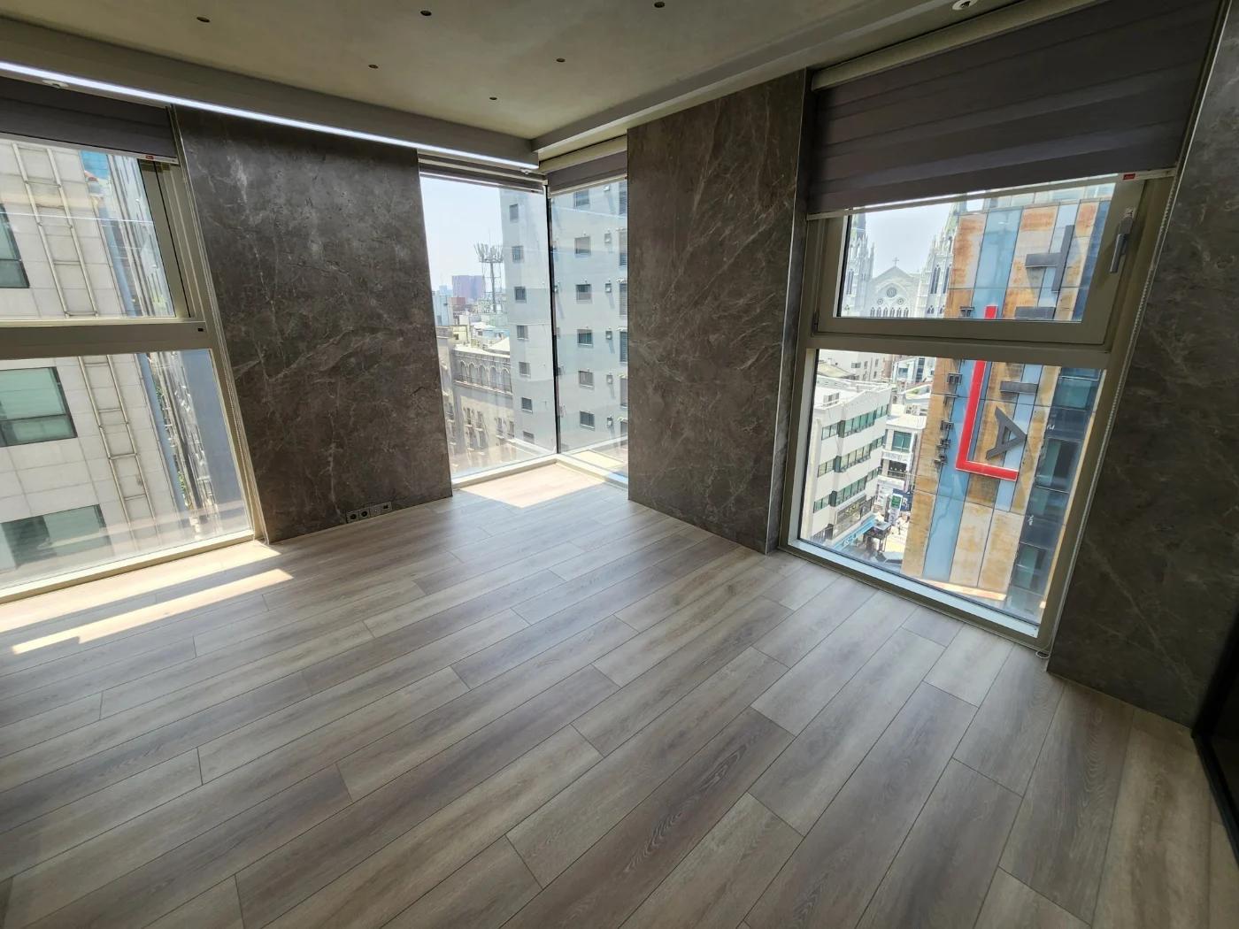 5 Minutes Walk from Yeoksam Station, Separate Type One-Room. Newly Built. photo 1