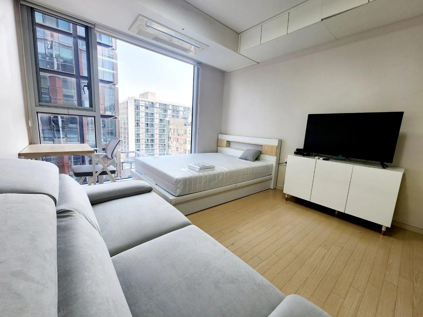 Low Deposit, Fully Furnished, 1 Minute Walk to Gangnam Station, ARC Available 2