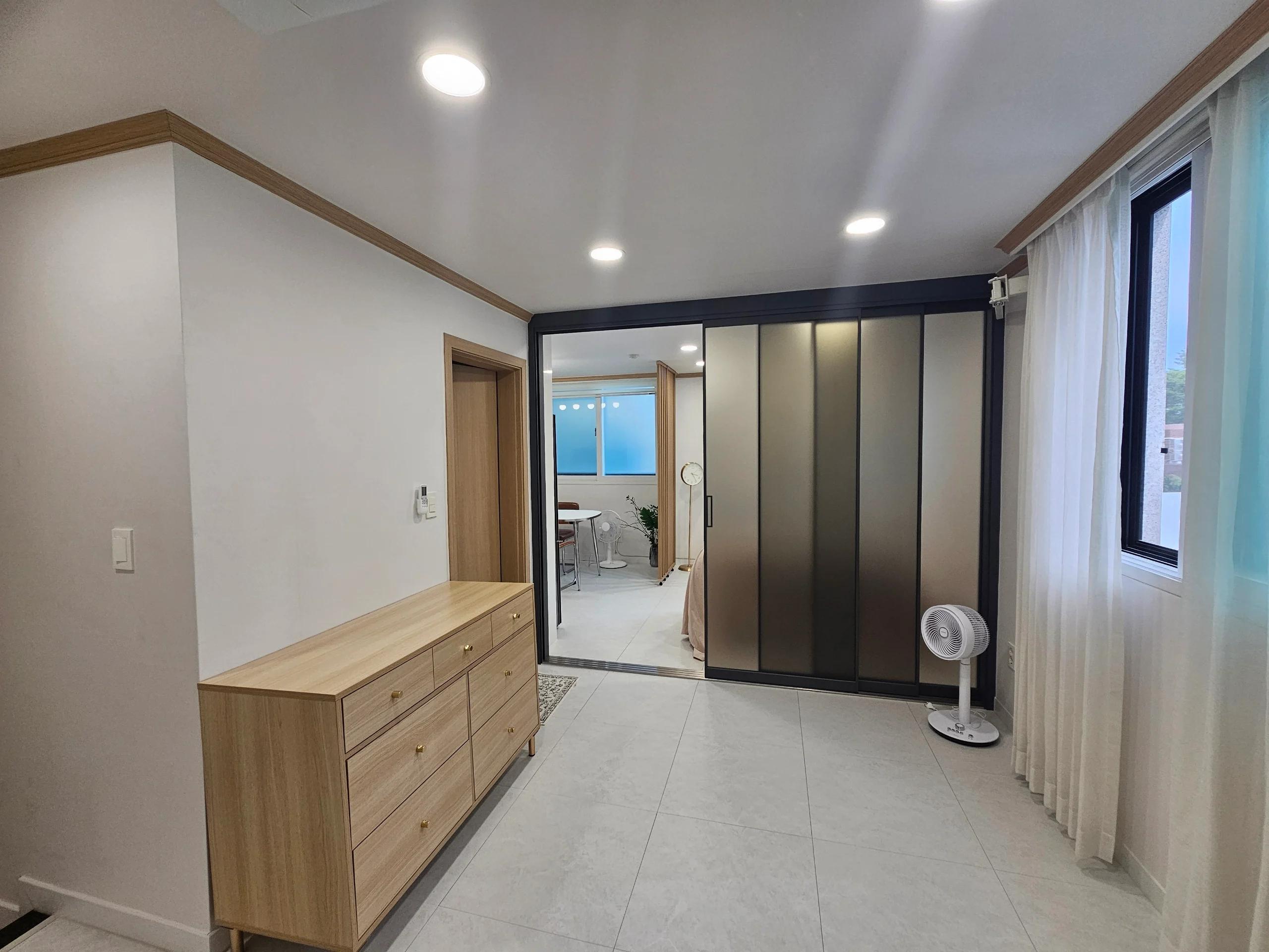2BR, 1BA, Remodeled, Very Near Yangjae stn, Available After July 14 photo 1