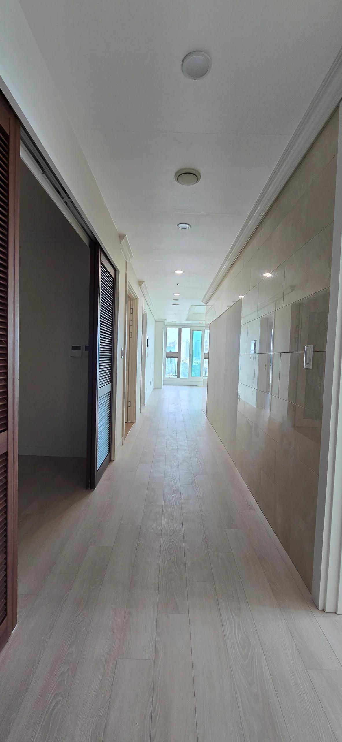 All Renovated Apartment with Breath-taking View 2