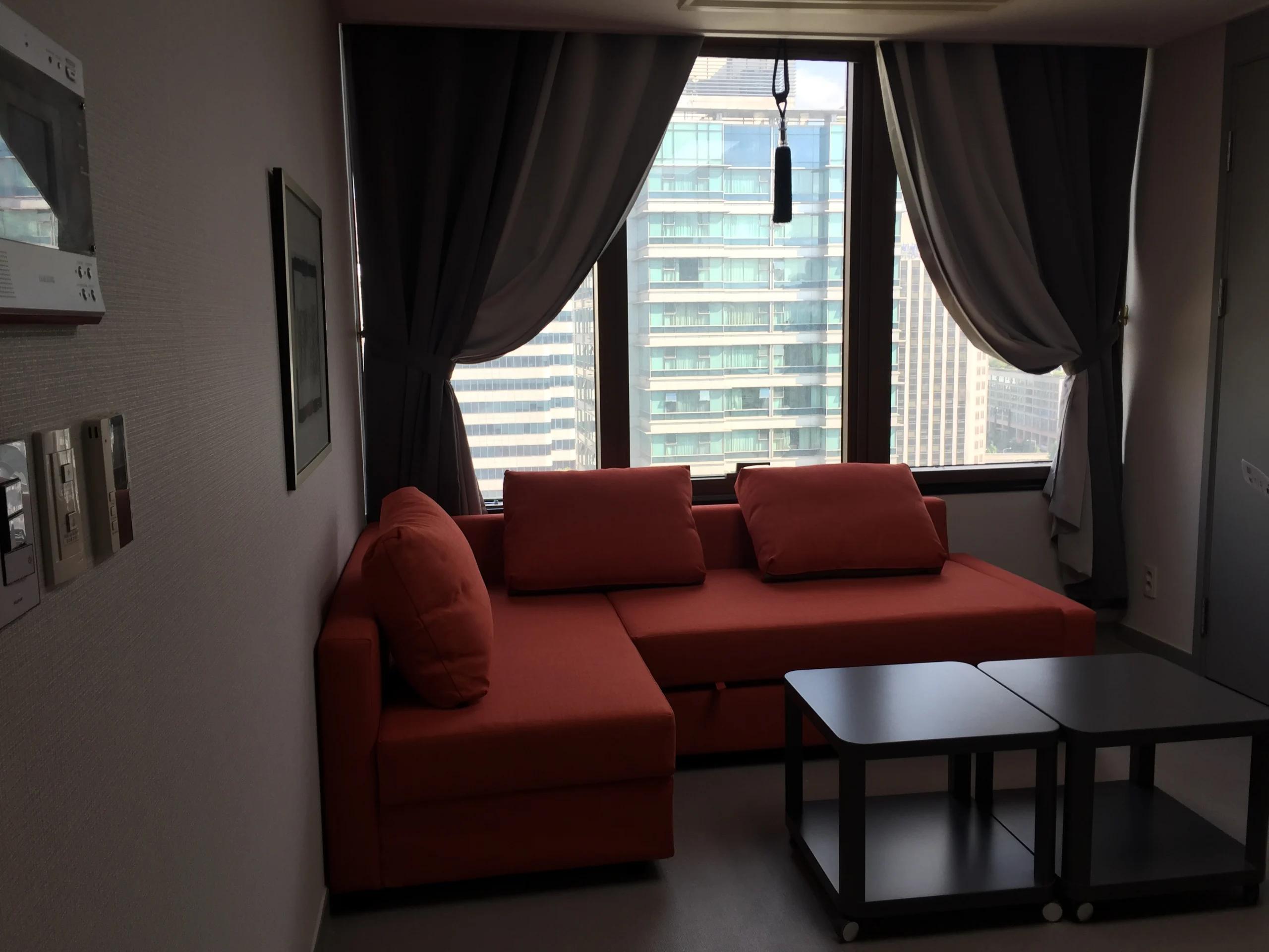 A Beautiful 2-Bedroom Apartment at a Convenient Location photo 1