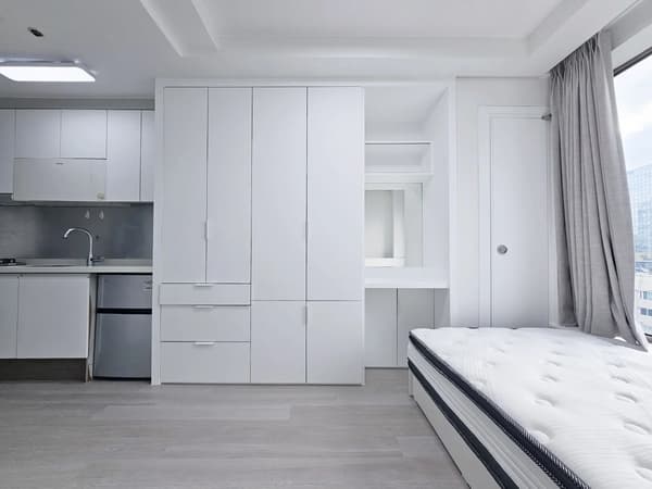 Small deposit and all furnished house in Seoul photo 3