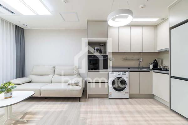 Small deposit and all furnished house in Seoul photo 3