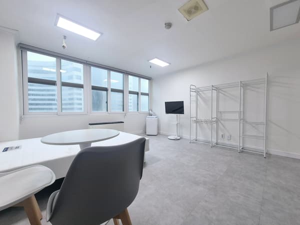 Small deposit and all furnished house in Seoul photo 2