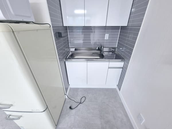 Small deposit and all furnished house in Seoul photo 5