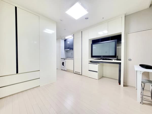 Small deposit and all furnished house in Seoul photo 3