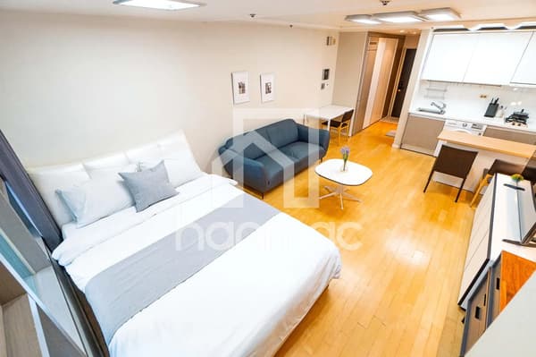 Small deposit and all furnished house in Seoul photo 3