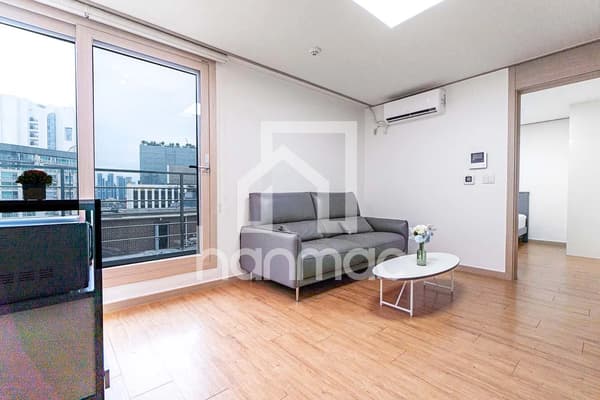 Small deposit and all furnished house in Seoul photo 5