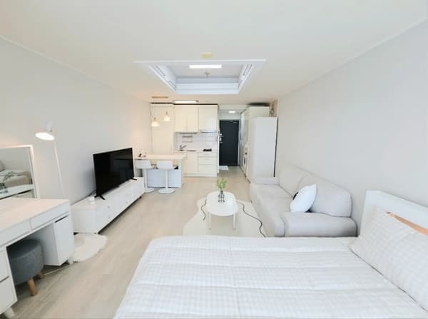 Small deposit and all furnished house in Seoul photo 3