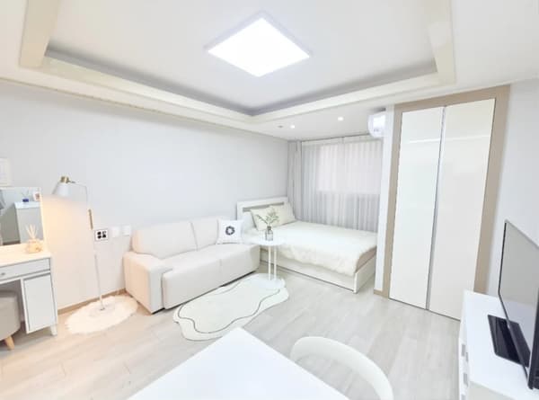 Small deposit and all furnished house in Seoul photo 2