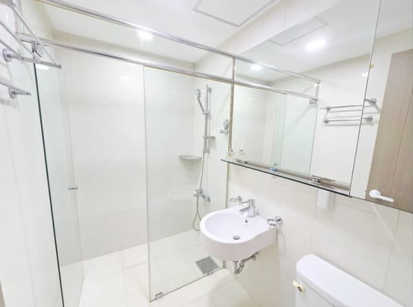 Small deposit and all furnished house in Seoul photo 4