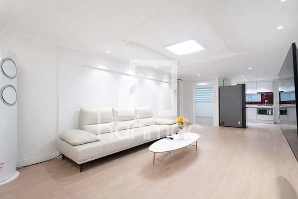 Small deposit and all furnished house in Seoul photo 2