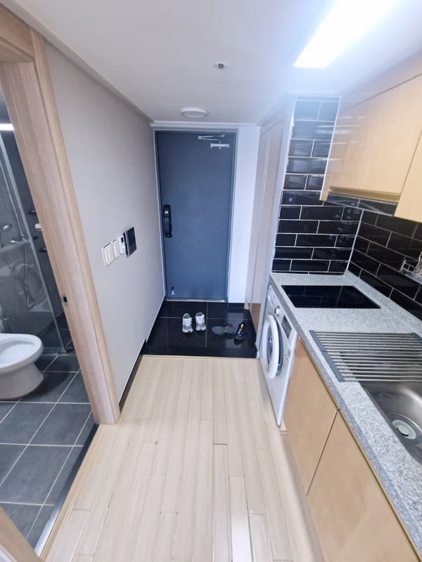 Small deposit and all furnished house in Seoul photo 4