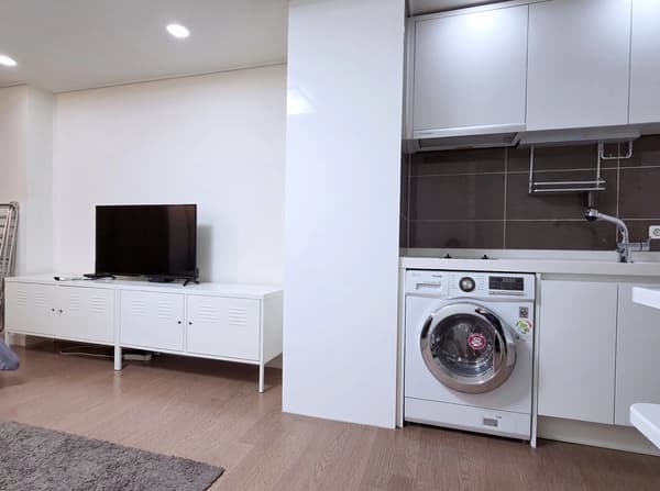 Small deposit and all furnished house in Seoul photo 5