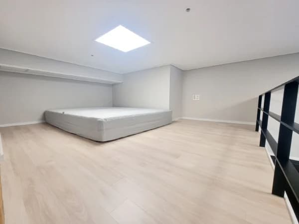 Small deposit and all furnished house in Seoul photo 5