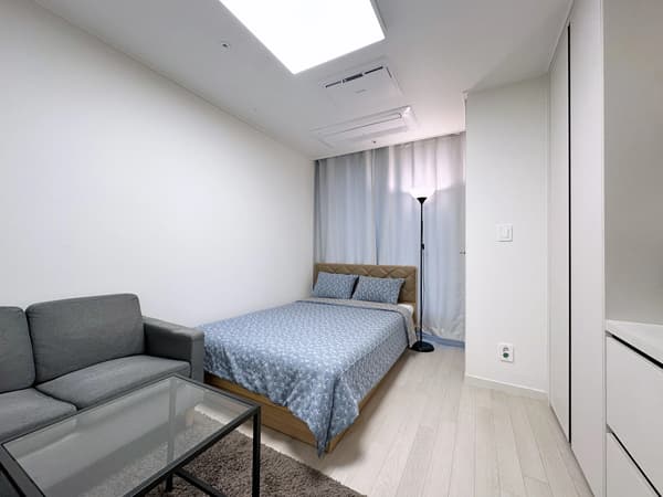 Small deposit and all furnished house in Seoul photo 3