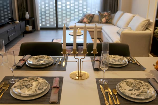 Premium, Like PentHouse, 2BR, 2BA, 30Meals/mo, 6Rounding/mo. photo 4