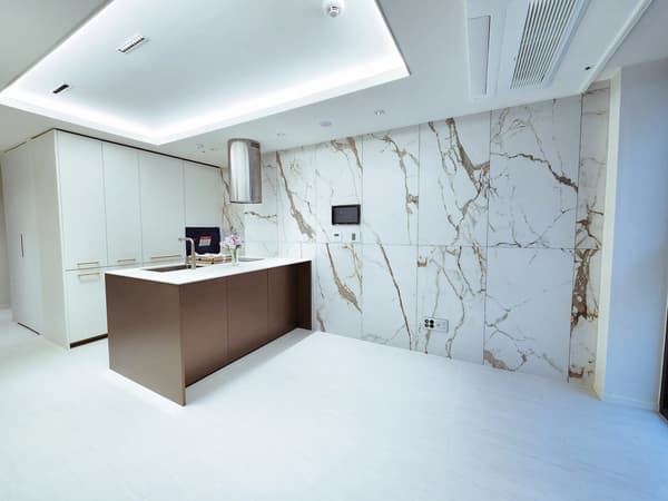 Newly Built, Within 5 Minutes Walk from Nambu Terminal Station. 2BR, 1BA. photo 3