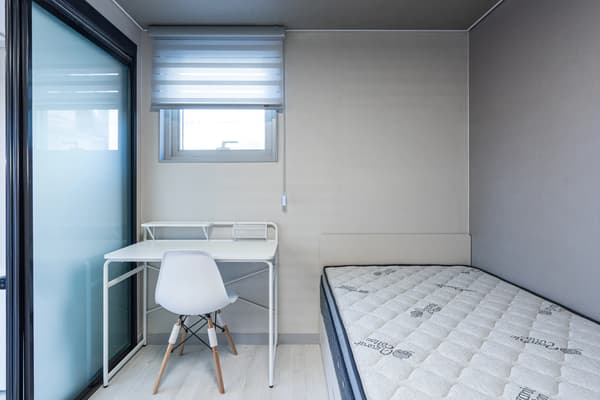 12 Minutes Walk from Ideacademic Station, New Build, Fully Equipped, Internet Included, Foreigners Welcome. photo 4