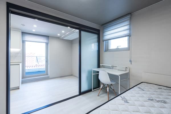 12 Minutes Walk from Ideacademic Station, New Build, Fully Equipped, Internet Included, Foreigners Welcome. photo 5