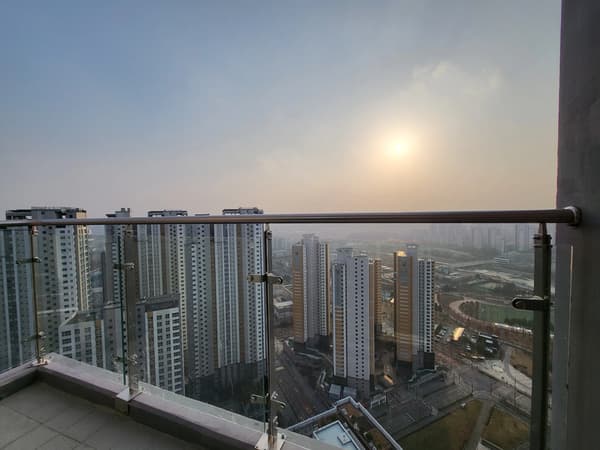 Monthly Rent KRW 3,000,000+VAT for Business Contracts, 2BR+Loft, 2BA, NO ARC (사본) photo 5
