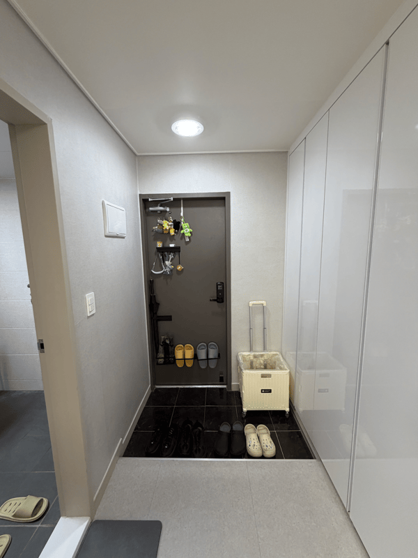 ARC OK, 3minutes to Gangnam stn. Available from Aug 21. photo 4