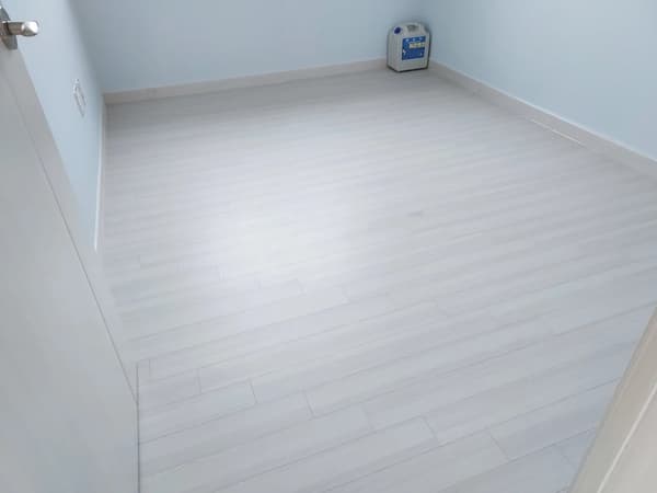 New, 1BR separate bedroom, ARC okay, near Sinchon subway station. photo 3