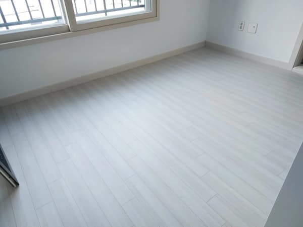 New, 1BR separate bedroom, ARC okay, near Sinchon subway station. photo 5
