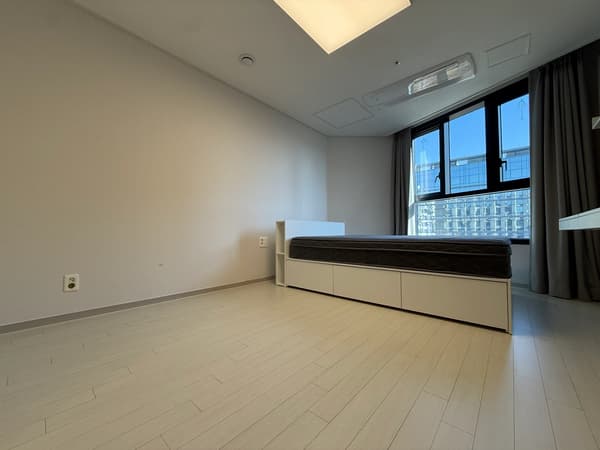 1BR, 1BA, ARC, Rent Free for 6mo. or 12mo. Contract, Superior. photo 4
