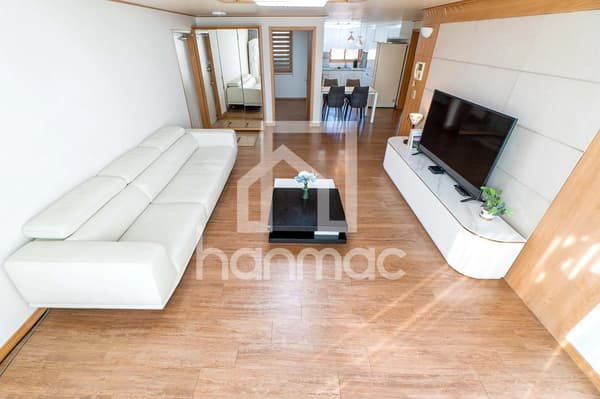 3BR, 2BA, 3min to stn, Fully Furnished, Card Available. photo 5