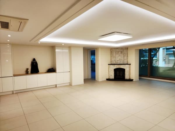 75 Pyeong Private Terrace White Interior Right in Front of French School in Seorae Village photo 3