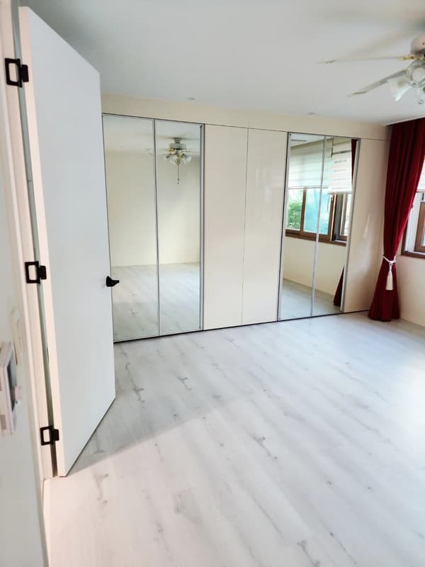 75 Pyeong Private Terrace White Interior Right in Front of French School in Seorae Village photo 5