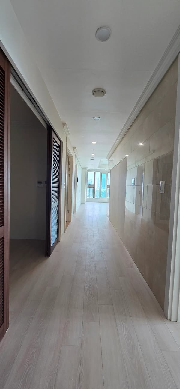 All Renovated Apartment with Breath-taking View photo 2