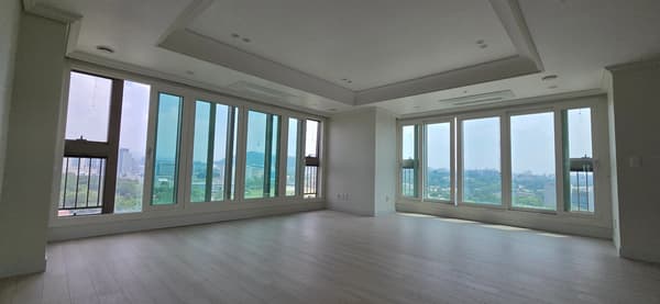 All Renovated Apartment with Breath-taking View photo 3