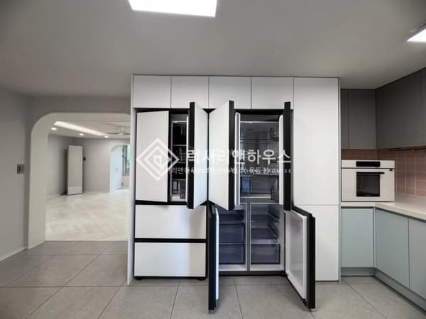 A Renewed Villa in the Upper Itaewon photo 4