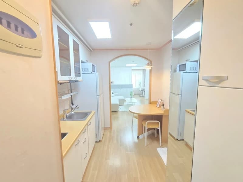 Small deposit and all furnished house in Seoul photo 3