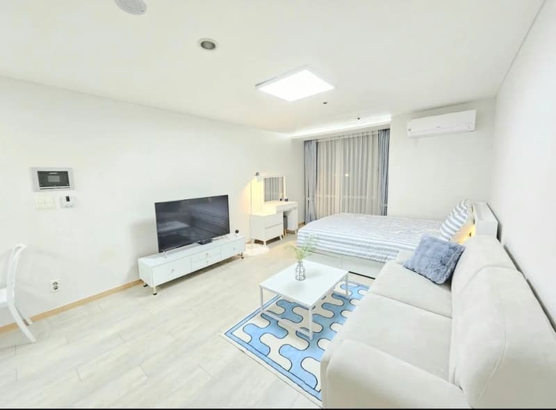 Small deposit and all furnished house in Seoul photo 2