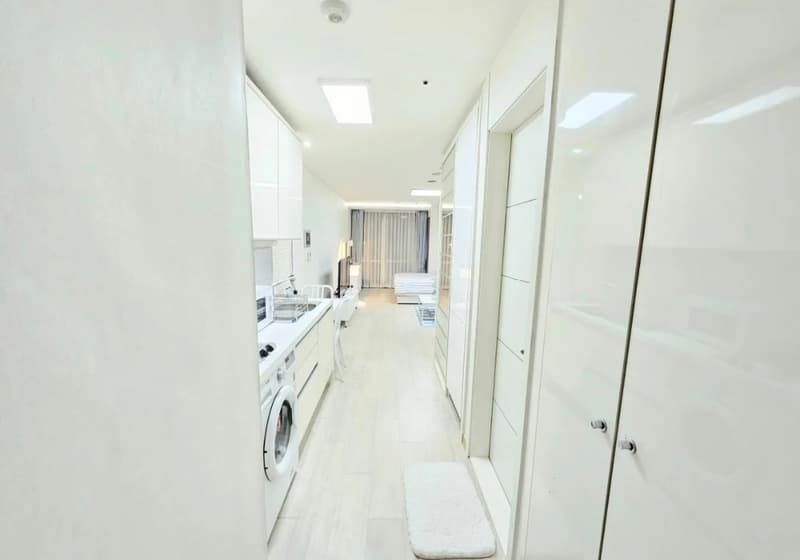 Small deposit and all furnished house in Seoul photo 3