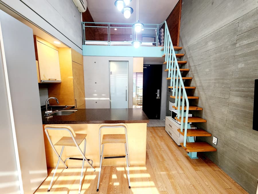 Small deposit and all furnished house in Seoul 2
